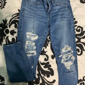 American eagle ripped skinny jeans size 12